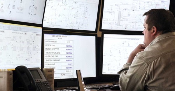 슈나이더 일렉트릭은 바스프 공장에 실시간으로 장비의 상태를 확인해 작업 효율성을 높일 수 있도록 도와준다.